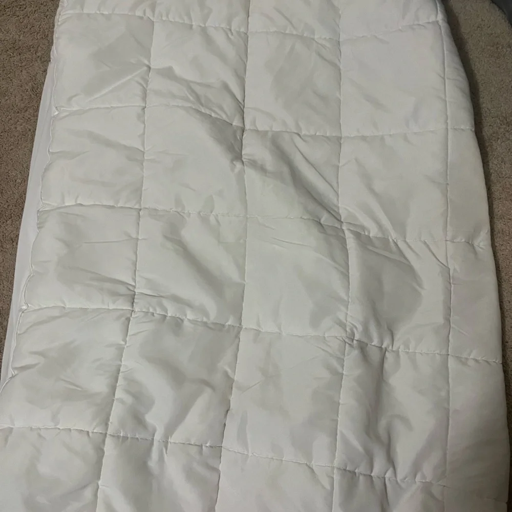 Full Size White Quilted Pillow Top Mattress Cover
